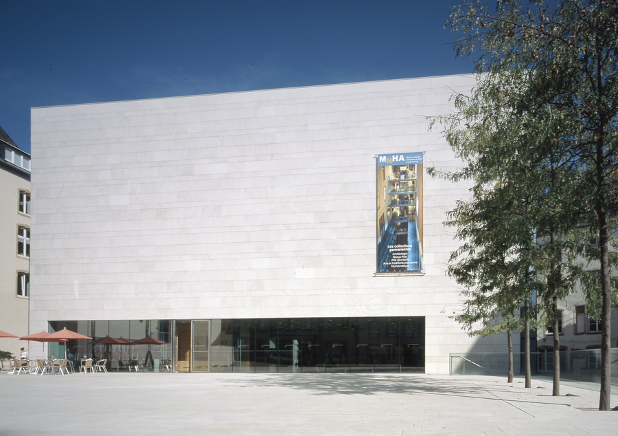 Musée national d´histoire et d´art Luxembourg - Außenansicht Fassade