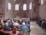 Verleihung des Deutschen Stifterpreises durch den seinerzeitigen Bundeskanzler Gerhard Schröder am 14. Mai 2004 in der Basilika zu Trier – die Laudatio dazu hielt Prof. Kurt Biedenkopf